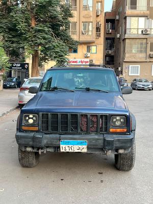 جيب شيروكي 1999