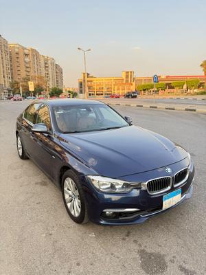 BMW 318 2017