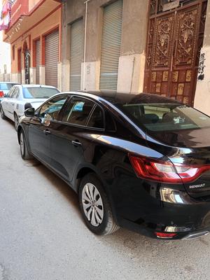 رينو ميجان 2022