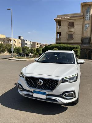 MG HS 2021