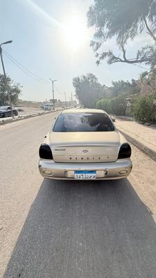 هيونداي سوناتا 2001