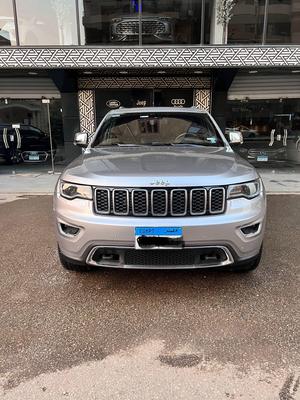Jeep Grand Cherokee 2021