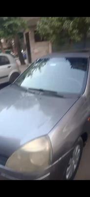 Renault Clio 2003