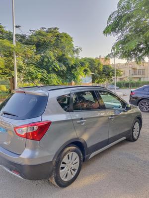 سوزوكى Sx 4 2016
