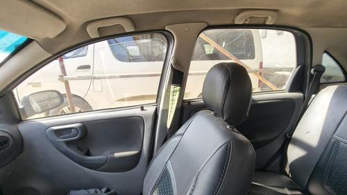 اوبل كورسا 2005