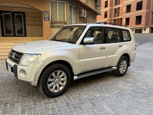 Mitsubishi Pajero 2011