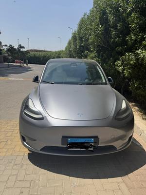 تسلا Model Y 2024