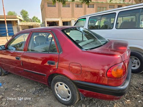 Toyota Corolla 2000