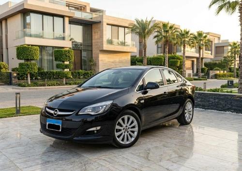 Opel Astra 2016