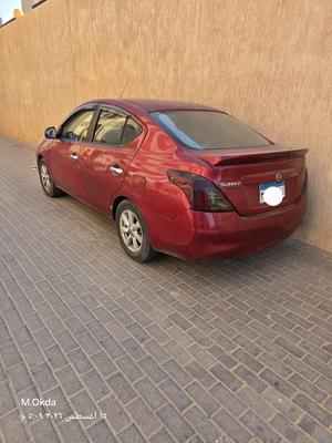 Nissan Sunny 2014
