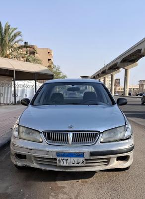 نيسان صنى 2001