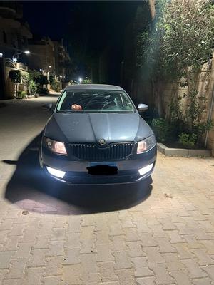 سكودا اوكتافيا A7 2015