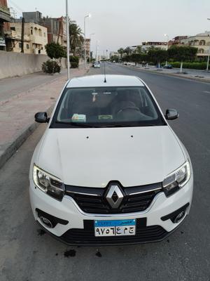 رينو سانديرو 2021