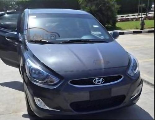 Hyundai Accent RB 2025
