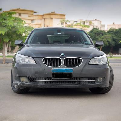 بي ام دبليو 523 2010