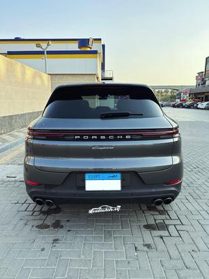 Porsche Cayenne 2024