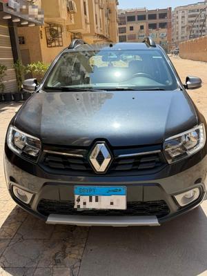 رينو سانديرو  ( ستيب  واى ) 2022