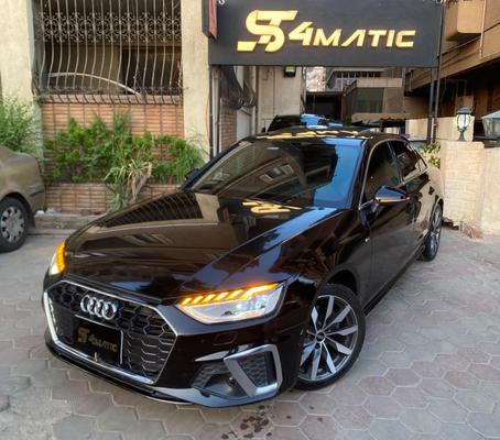 Audi A4 2021