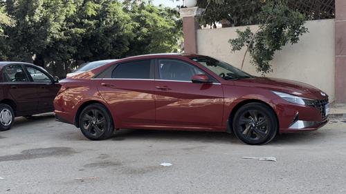 Hyundai Elantra CN7 2021