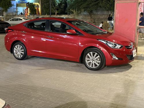 Hyundai Elantra 2016