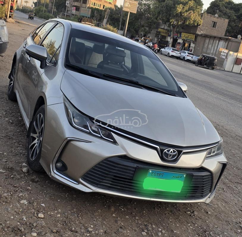 Corolla Toyota 2020 Helwan Gold 7246453 - Car For Sale | Hatla2ee Egypt
