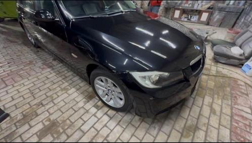 بي ام دبليو 320i 2007