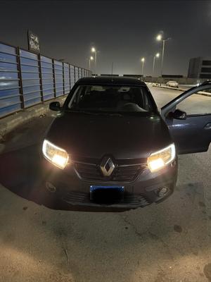 رينو سانديرو 2017