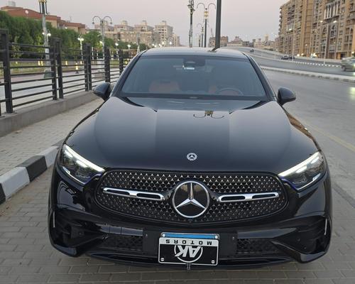 Mercedes GLC 300 2026