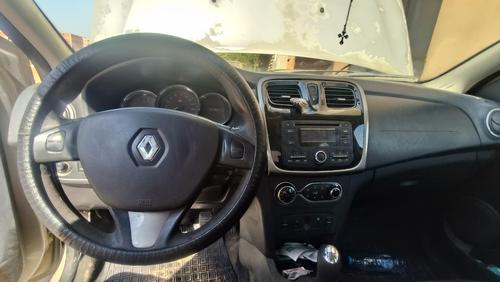 Renault Logan 2015