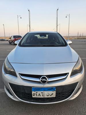 اوبل أسترا 2019