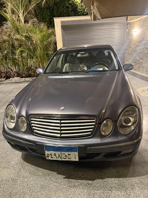 مرسيدس E 320 2005