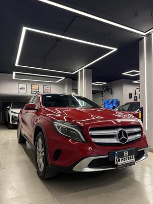 مرسيدس GLA 200 2017