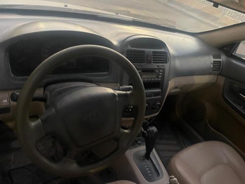 Kia Cerato 2006