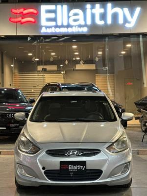 هيونداي اكسنت RB 2015