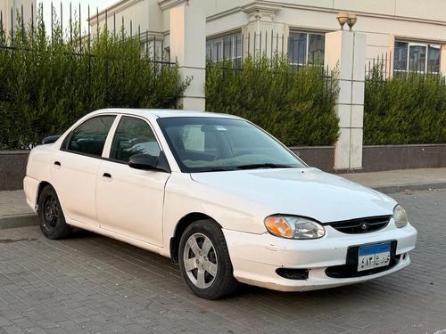 Kia Sephia 2000