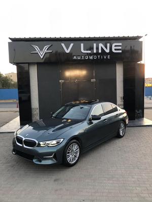 بي ام دبليو 320i 2020