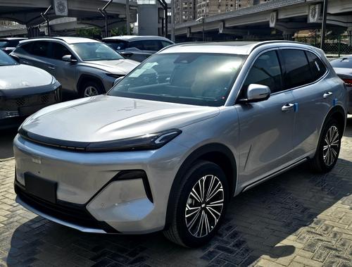 Geely EX5 EM-i 2027