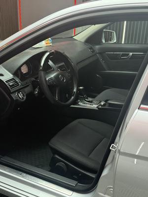 Mercedes 180 2009