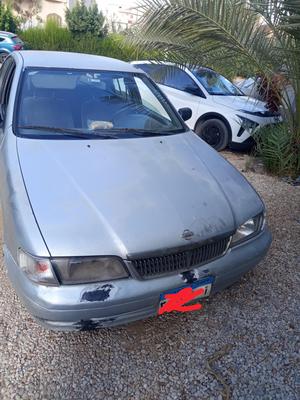 نيسان صنى 2000