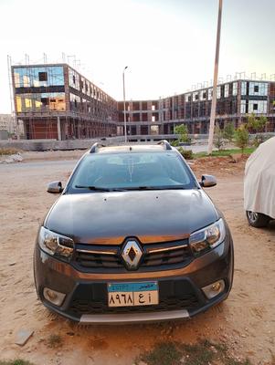 رينو سانديرو  ( ستيب  واى ) 2019
