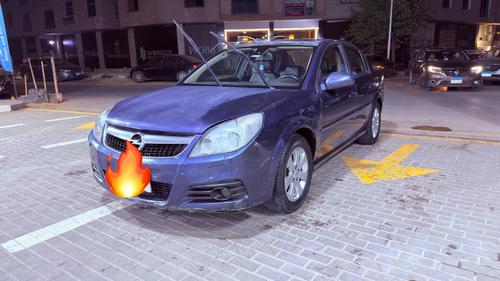 اوبل فيكترا 2008