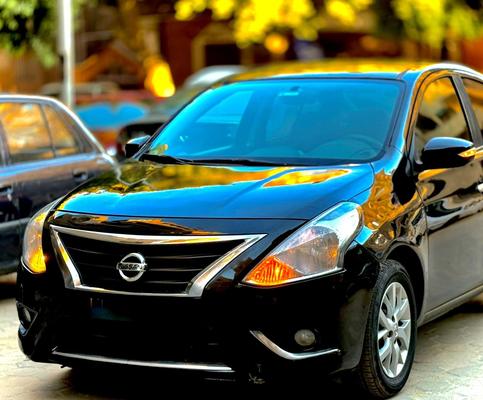 Nissan Sunny 2022