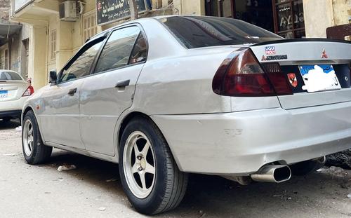Mitsubishi Lancer Crystala 1999