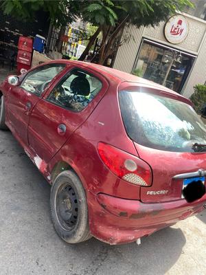 بيجو 206 2000