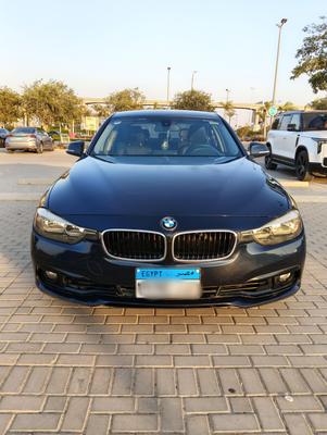 BMW 318 2017