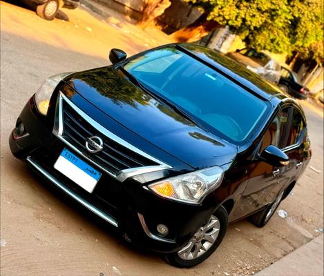 Nissan Sunny 2022