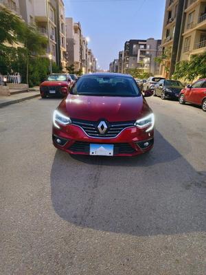رينو ميجان 2021