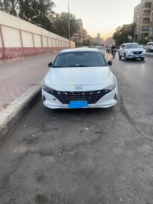 Hyundai Elantra 2021