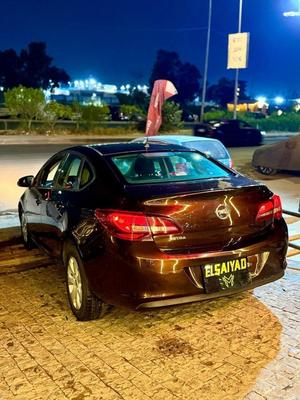 اوبل أسترا 2018