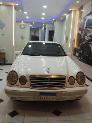 مرسيدس E 200 1998